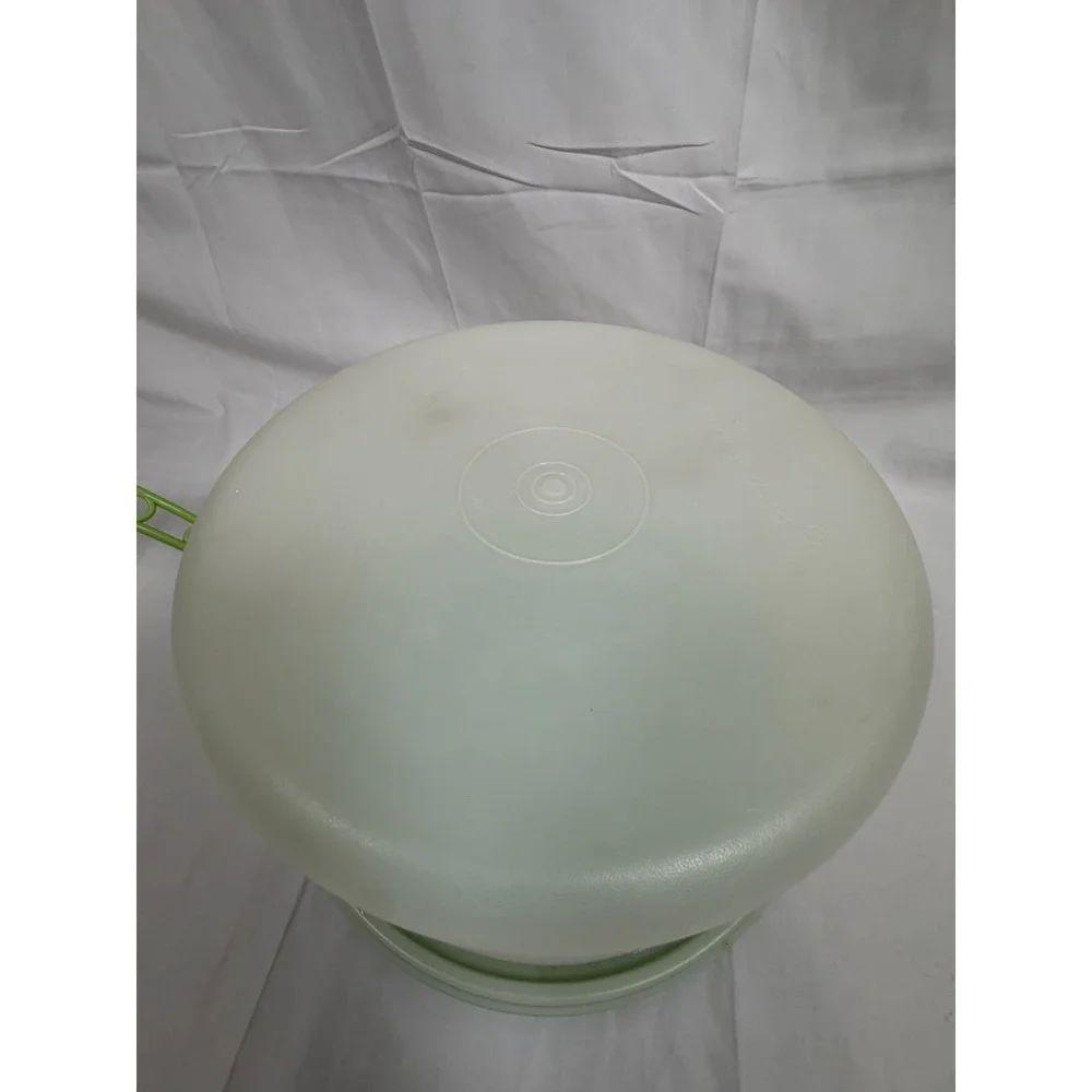 Vintage TUPPERWARE Layered Cake Carrier 9